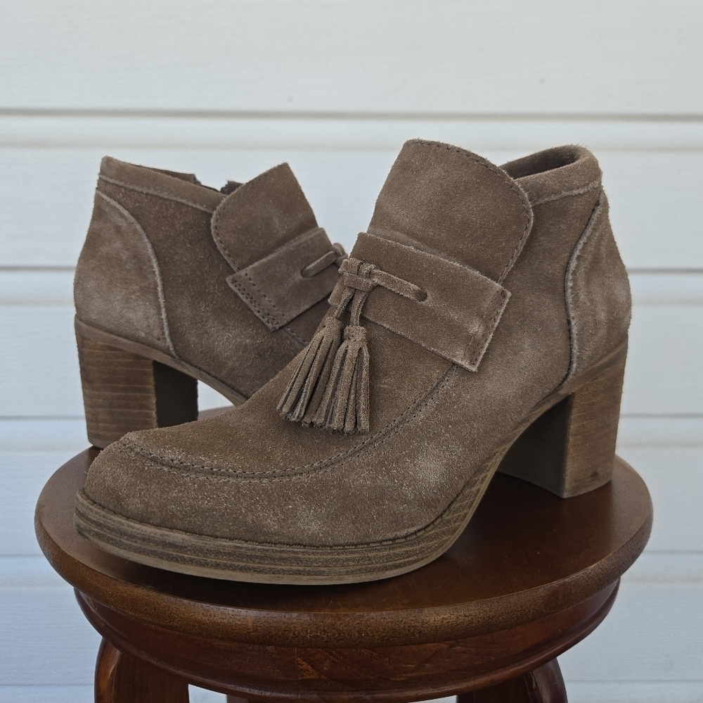 Nine West Ellison Suede Tassel Ankle Booties